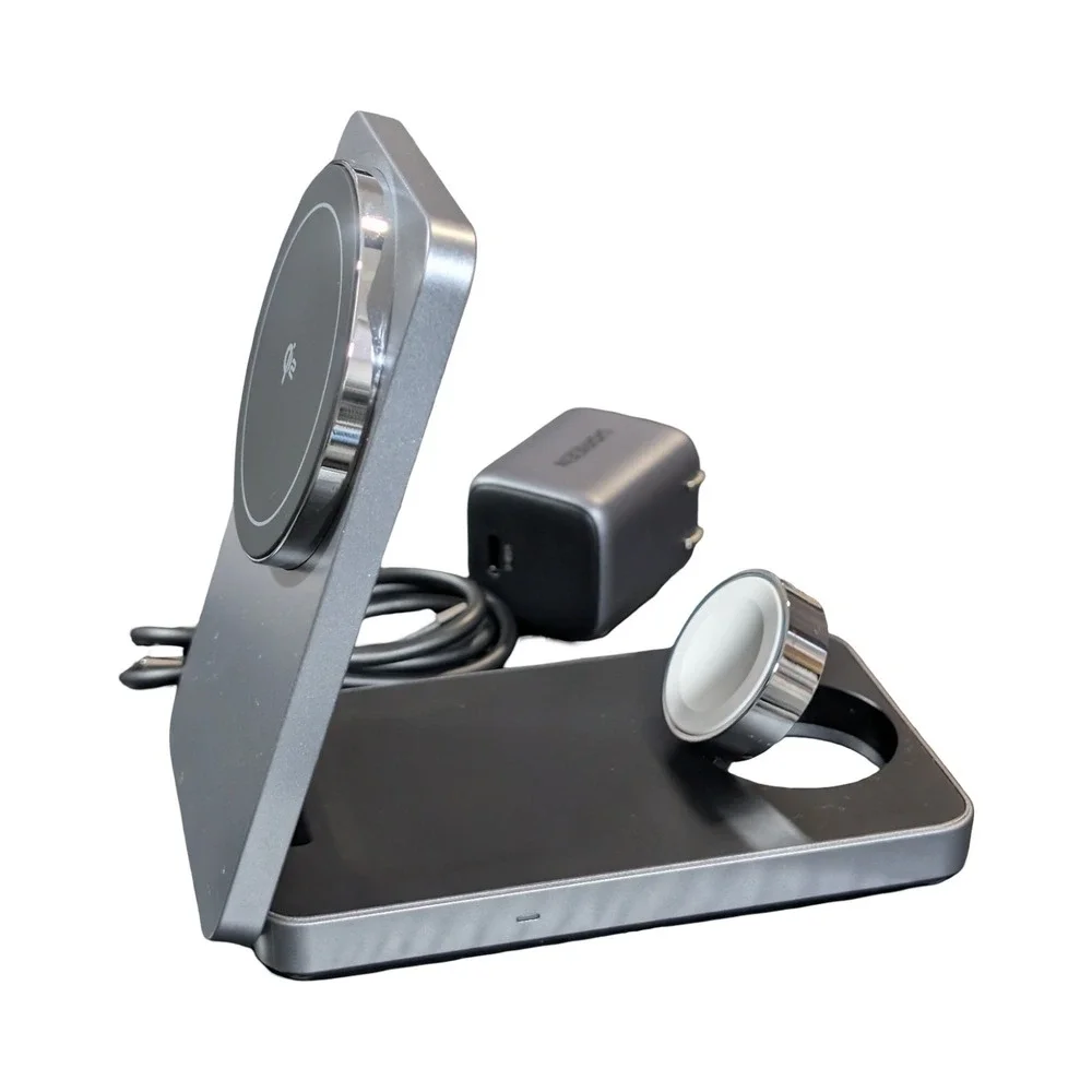 Mm7O UGREEN MagFlow Qi2 15W 3-in-1 Magnetic Foldable Wireless Charger W707 Gray